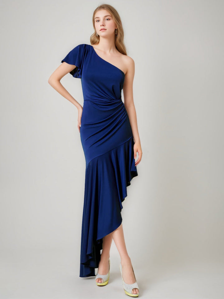 Gaine/Colonne Une Épaule Ruché Asymétrique Pleated Robes d'Invité de Mariage avec Froufrous