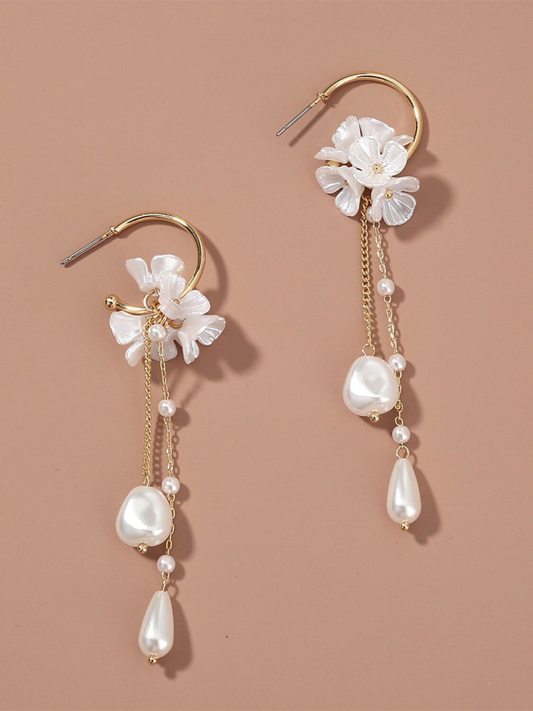 Boucles D'Oreilles Pendantes en Forme de Fleur à Franges pour Femmes, Boucles D'Oreilles Tendance Blanches Transparentes pour Mariage, Travail, Quotidien