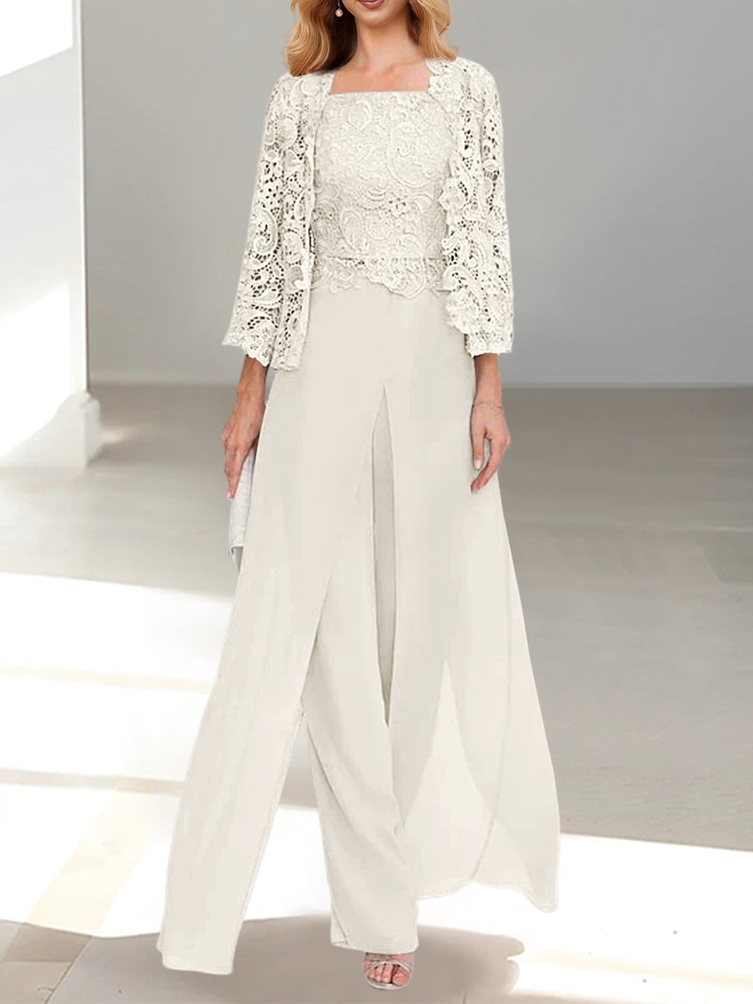 Tailleur-Pantalon en Mousseline à Col Carré et Longueur Au Sol pour Mère de la Mariée avec Veste et Fente Sur le Côté