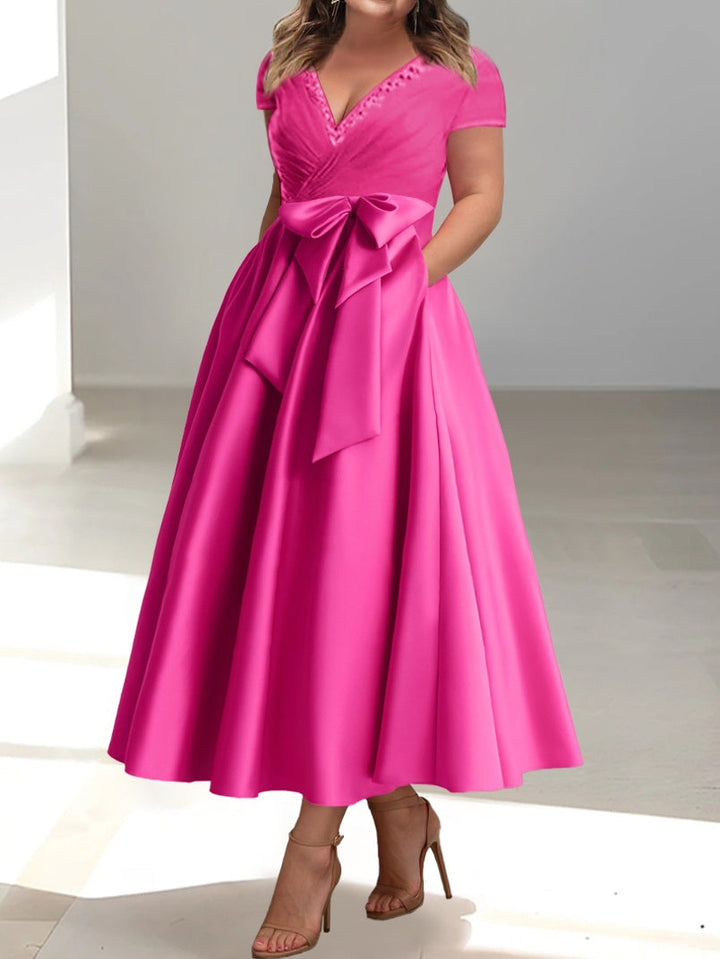 Robe de Mère de la Mariée Coupe A-Line/Princess, Col en V, Manches Courtes, Longueur Cheville, avec Poches et Volants