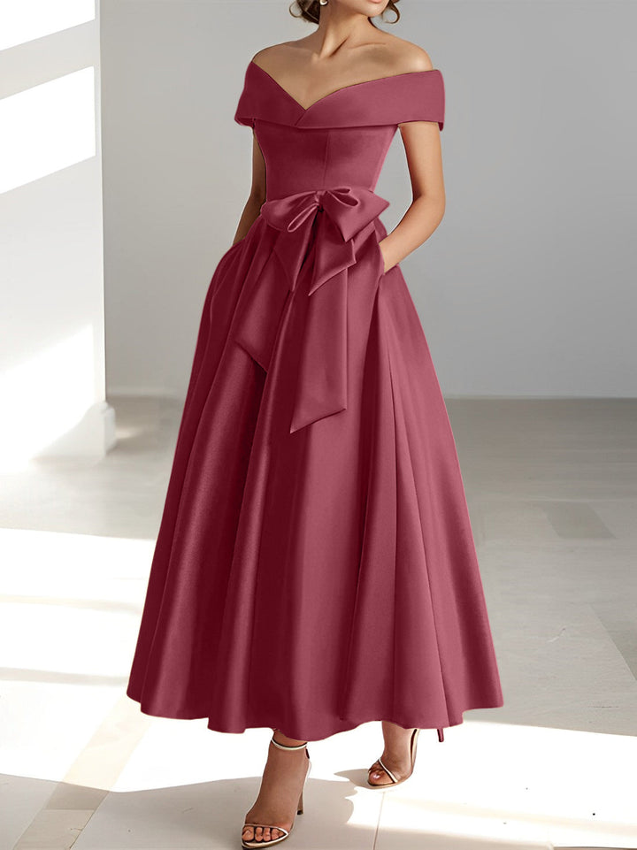 Robe de Mère de la Mariée A-Line/Princess à Épaules Dénudées Sans Manches et Longueur Cheville avec Poches