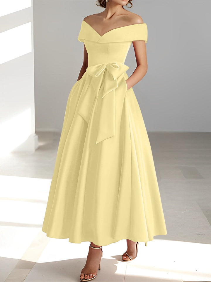 Robe de Mère de la Mariée A-Line/Princess à Épaules Dénudées Sans Manches et Longueur Cheville avec Poches