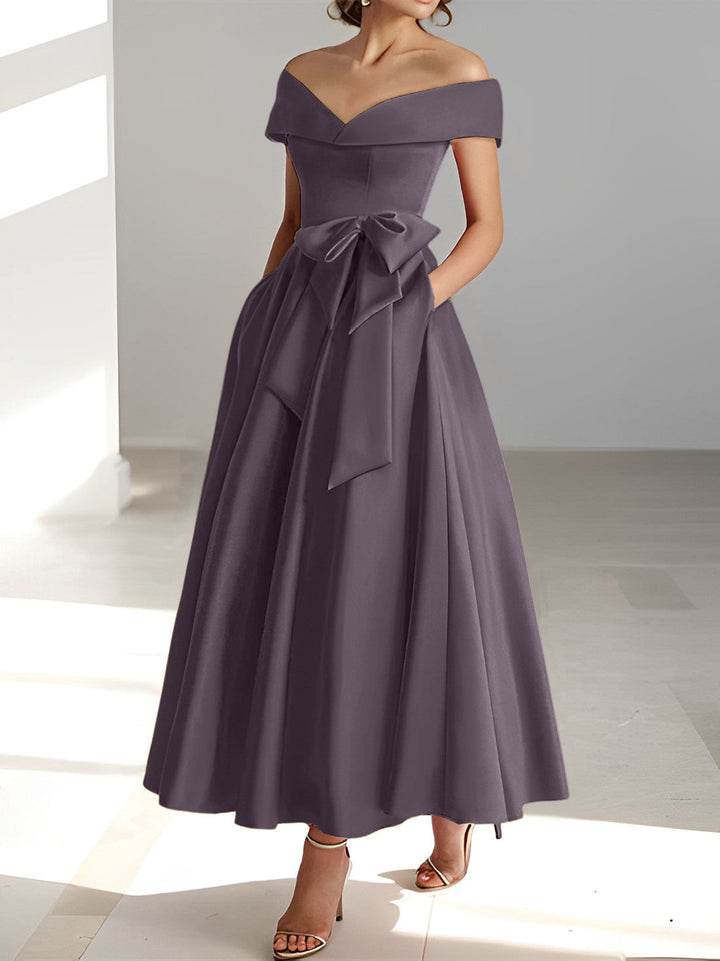 Robe de Mère de la Mariée A-Line/Princess à Épaules Dénudées Sans Manches et Longueur Cheville avec Poches