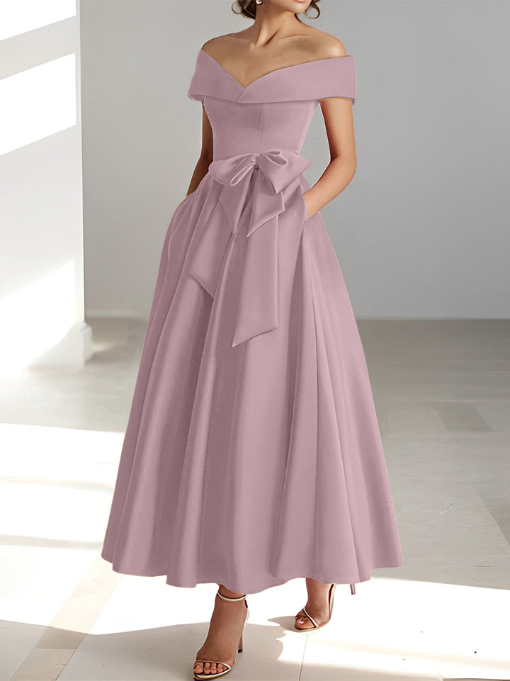 Robe de Mère de la Mariée A-Line/Princess à Épaules Dénudées Sans Manches et Longueur Cheville avec Poches