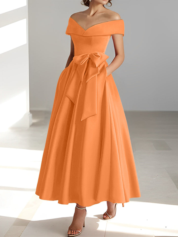 Robe de Mère de la Mariée A-Line/Princess à Épaules Dénudées Sans Manches et Longueur Cheville avec Poches