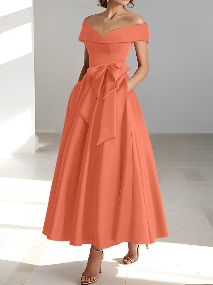 Robe de Mère de la Mariée A-Line/Princess à Épaules Dénudées Sans Manches et Longueur Cheville avec Poches