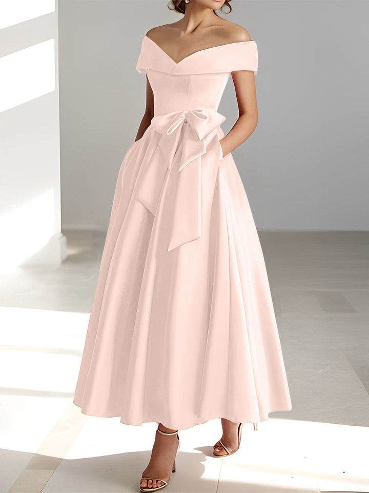 Robe de Mère de la Mariée A-Line/Princess à Épaules Dénudées Sans Manches et Longueur Cheville avec Poches
