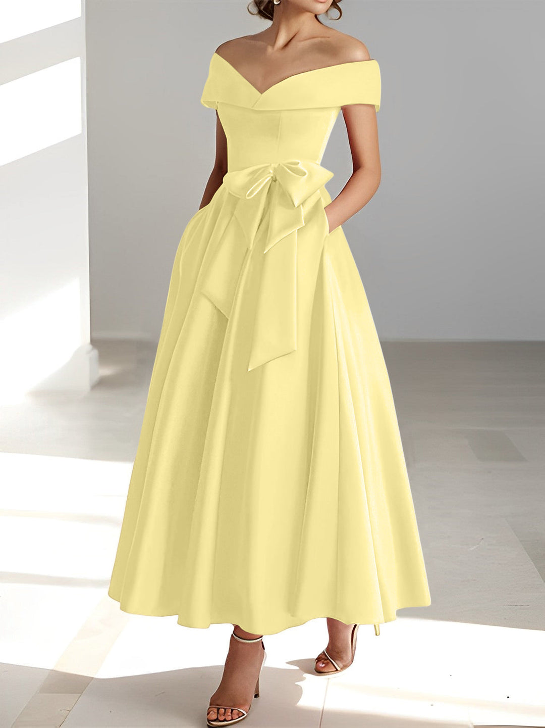 Robe de Mère de la Mariée A-Line/Princess à Épaules Dénudées Sans Manches et Longueur Cheville avec Poches