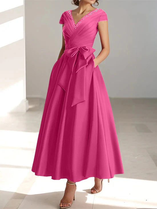 Robe de Mère de la Mariée Coupe A-Line/Princess, Col en V, Manches Courtes, Longueur Cheville, avec Poches et Volants