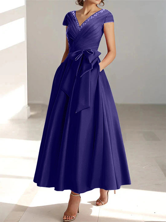 Robe de Mère de la Mariée Coupe A-Line/Princess, Col en V, Manches Courtes, Longueur Cheville, avec Poches et Volants
