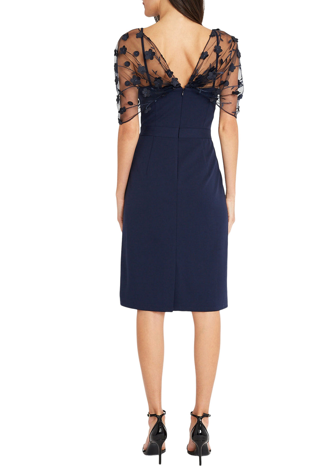 Robe de Mère de la Mariée Fourreau/Colonne à Bretelles Spaghetti Sans Manches Au Genou avec Traîne Watteau