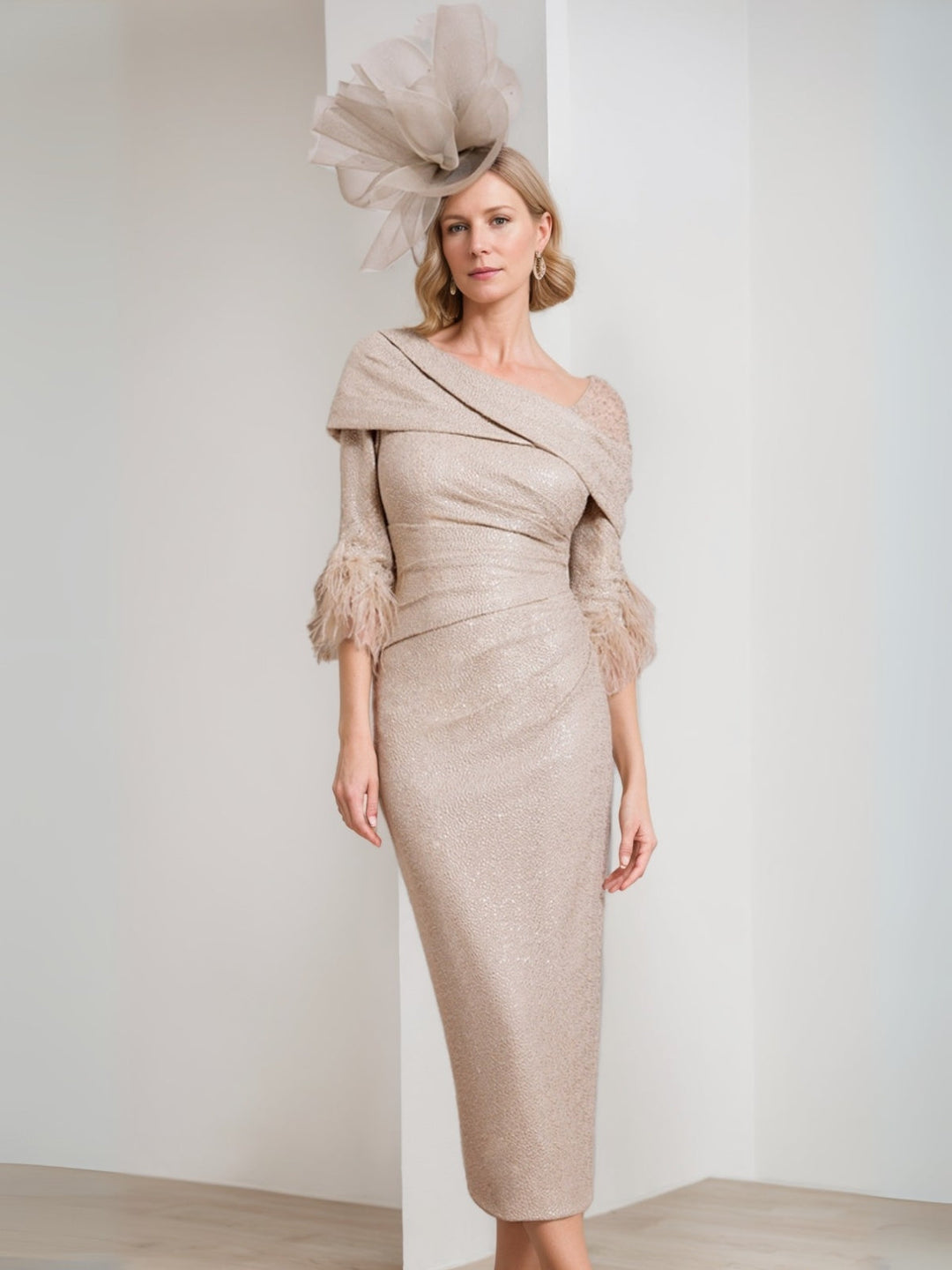 Gaine/Colonne Une Épaule Demi-manches Longueur de Thé Robes Mère de La Mariée avec Feather