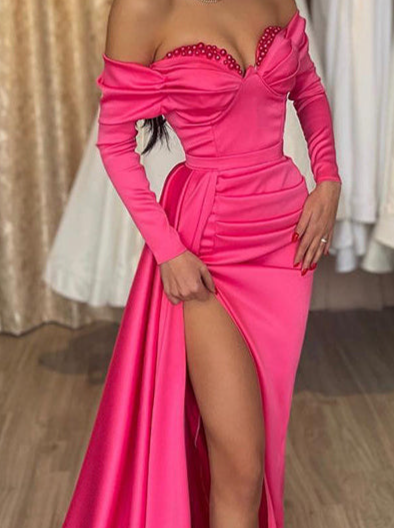 Robe Longue Fourreau/Colonne à Décolleté en Cœur avec Fente Sur le Côté et Perles