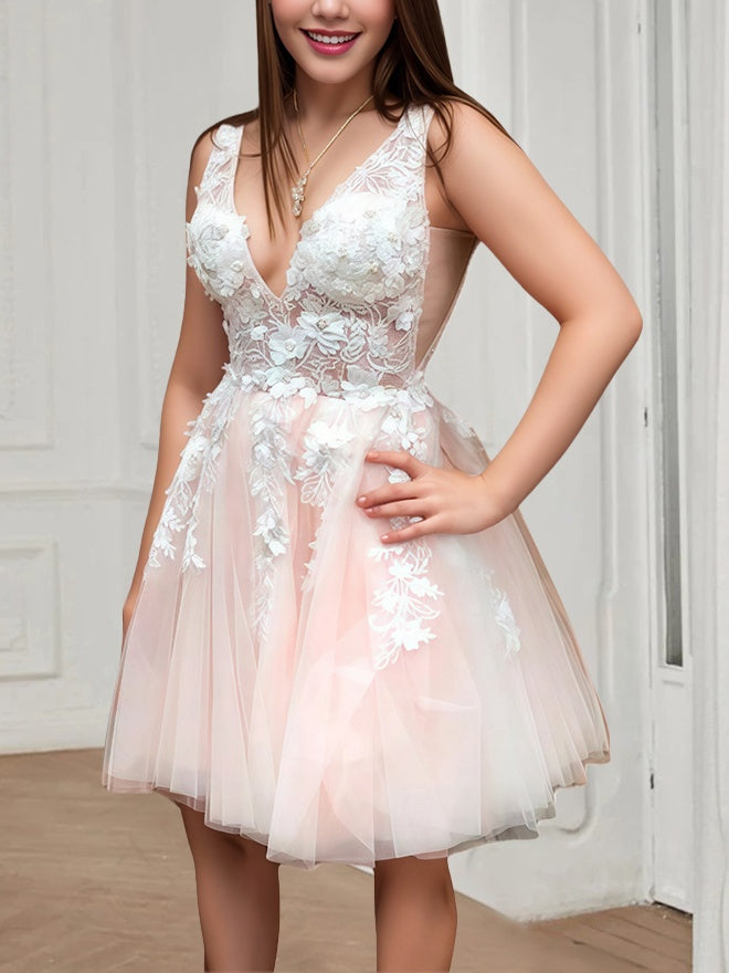 Robe de Soirée Courte/Mini, Coupe A-Line/Princesse, Décolleté Plongeant en V, Sans Manches, Robe de Cocktail, de Bal, de Retour à la Maison, avec Corsage Illusion, Appliques, Perles