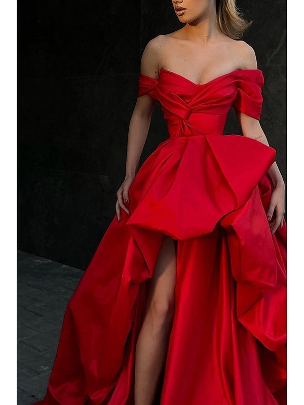 Robe de Bal Trapèze en Satin Sans Manches avec Traîne à Balayage et Épaules Dénudées et Fente