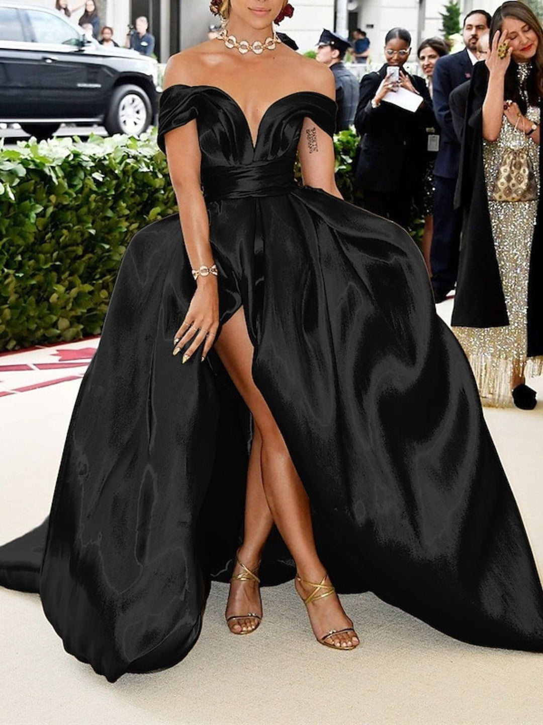 Robe de Soirée Trapèze/Princesse Sans Manches à Épaules Dénudées et Longueur Au Sol avec Fente Haute