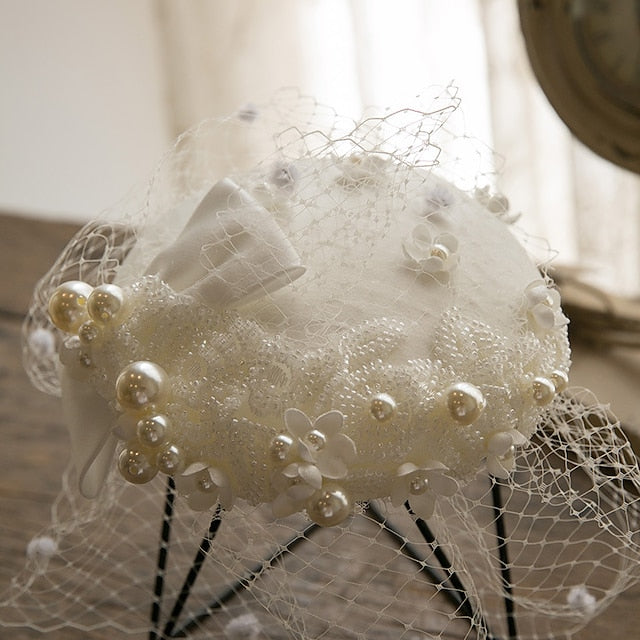 Chapeau Seau en Tissu Fascinateur Élégant avec Imitation de Perles Florales