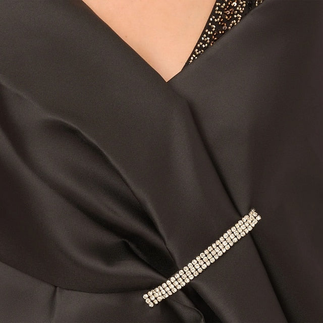 Élégante Cape de Mariage en Satin Pur Sans Manches avec Cristaux