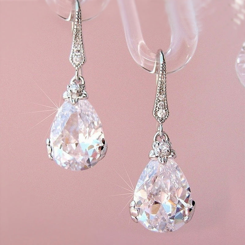 Boucles D'Oreilles Pendantes en Strass Brillants