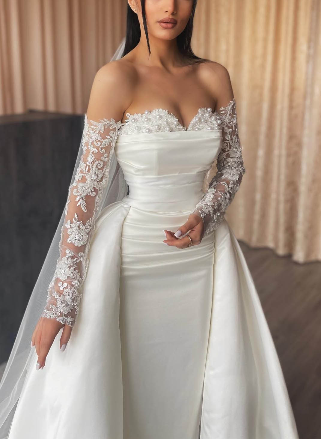 Robe de Mariée en Dentelle à Épaules Dénudées et Longueur Au Sol