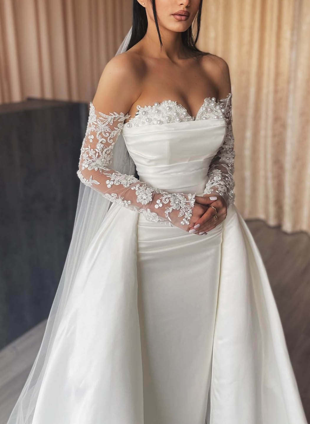 Robe de Mariée en Dentelle à Épaules Dénudées et Longueur Au Sol