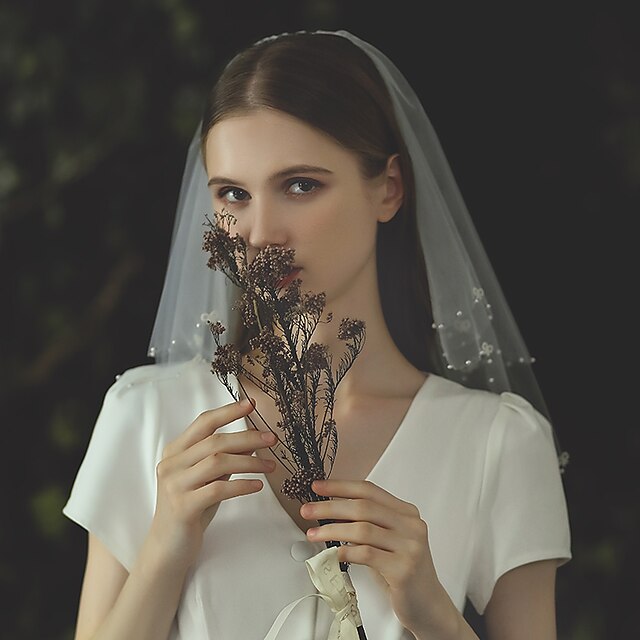 Voile de Mariage à Deux Niveaux Mignon / Élégant / Anniversaire avec Tulle en Fausses Perles
