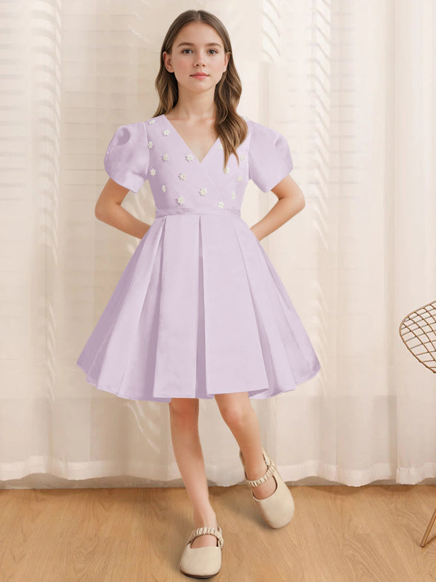 Robe de Demoiselle D'Honneur Coupe A-Line/Princesse, Col en V, Manches Courtes, Longueur Genou, avec Appliques