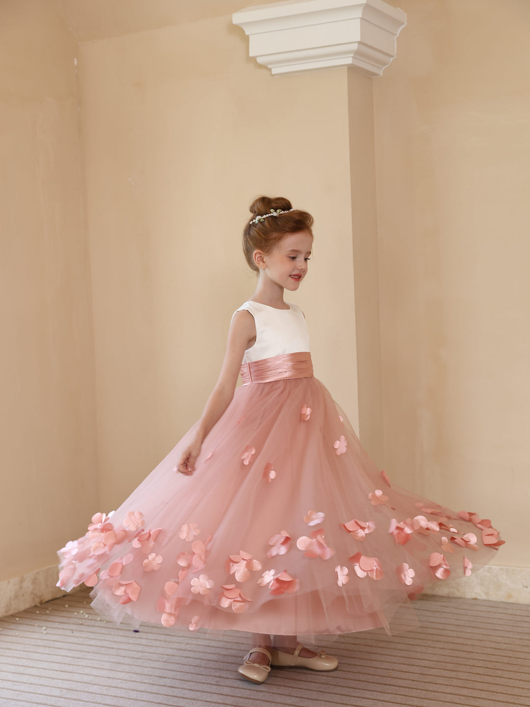 Robe de Bal en Satin Tulle à Encolure Dégagée Sans Manches Longueur Cheville Robes de Demoiselle D'Honneur avec Fleur