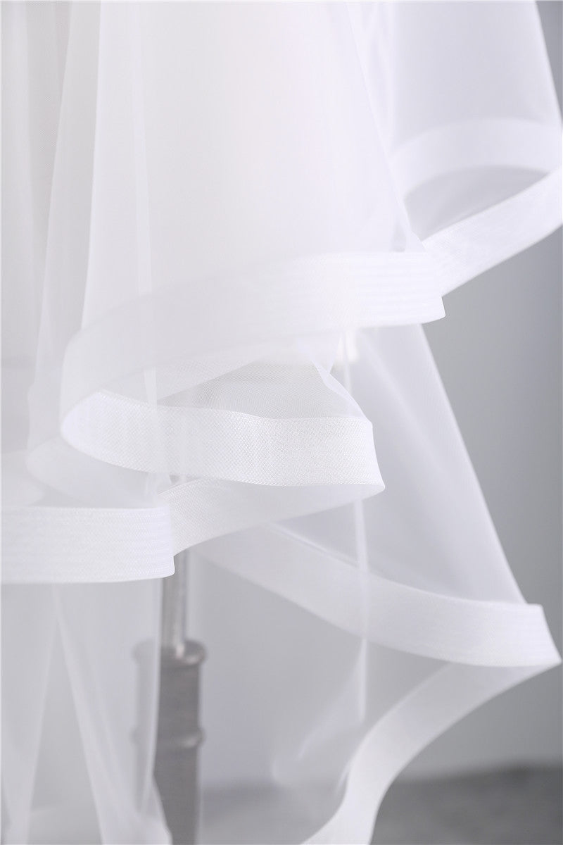 Voile de Mariée Classique en Dentelle à Un Niveau avec Tulle Uni