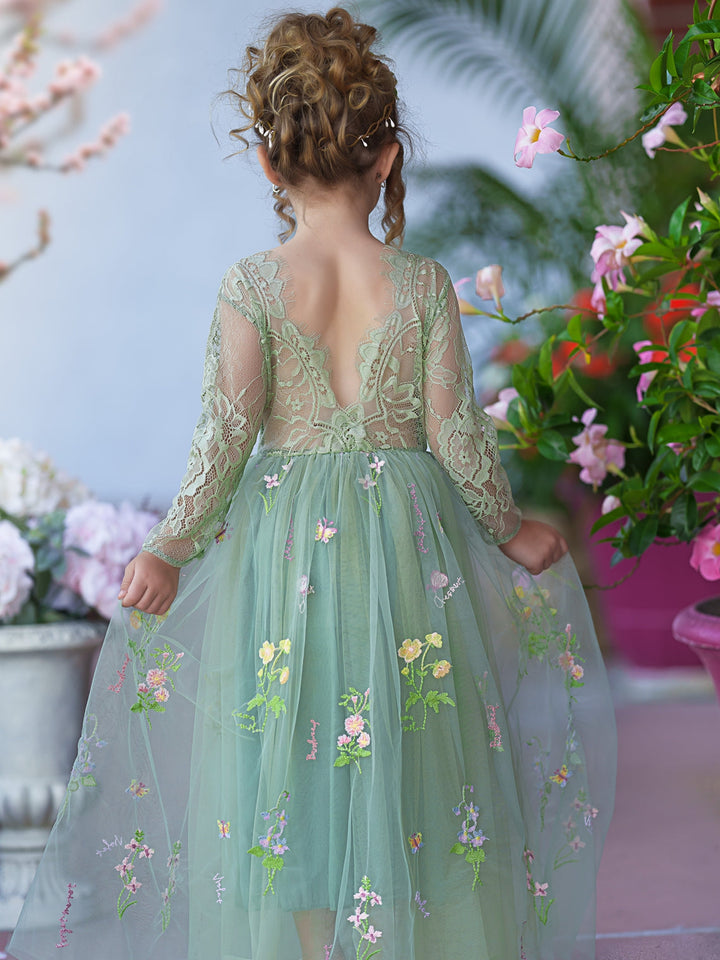 Robe de Demoiselle D'Honneur de Jardin en Tulle Brodé en Dentelle Florale Coupe A Pleine Longueur