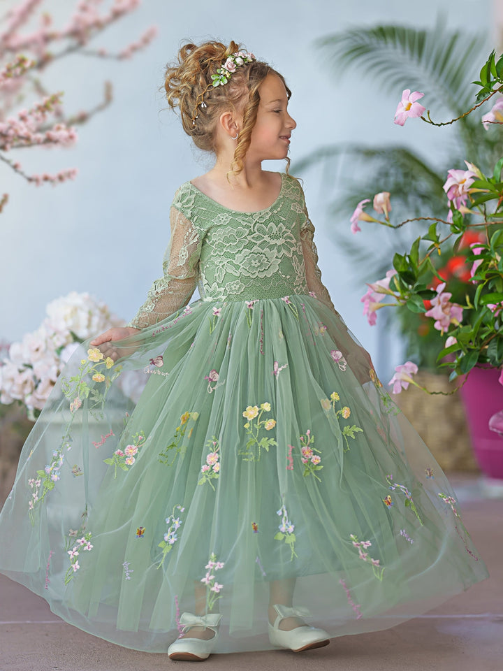 Robe de Demoiselle D'Honneur de Jardin en Tulle Brodé en Dentelle Florale Coupe A Pleine Longueur