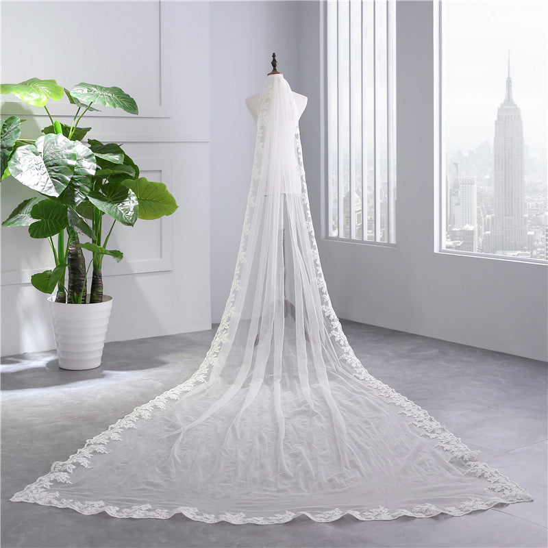 Voile de Mariée en Dentelle à Un Niveau avec Appliques