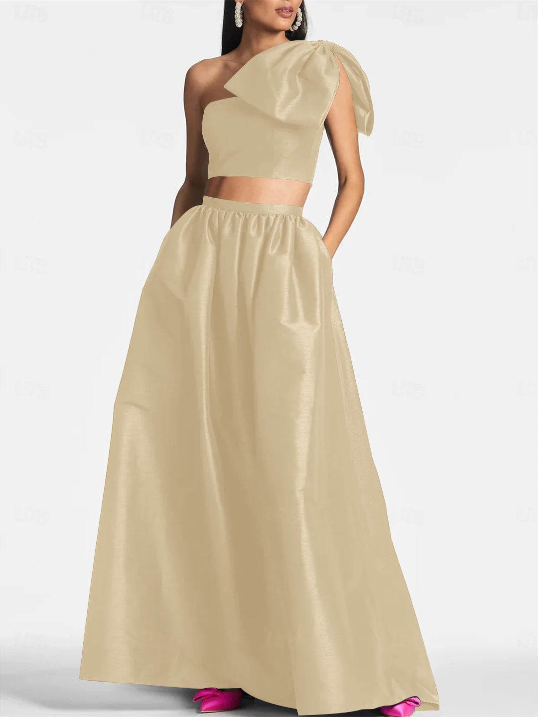 Robe de Mariée A-Line/Princess Asymétrique à Une Épaule, Longueur Au Sol, Sans Manches, en Satin avec Nœud(S) de Poche