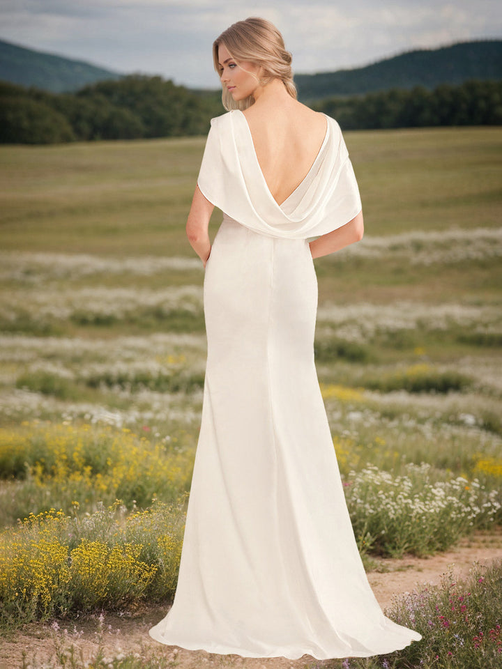 Robes de mariée fourreau/colonne, col V, sans manches, longueur sol, volants & fente latérale