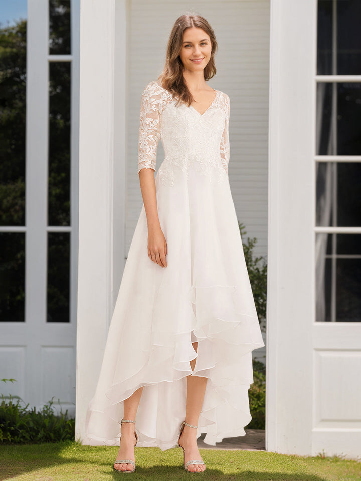 Robe de mariée trapèze/princesse, col V, demi-manches, asymétrique, appliques