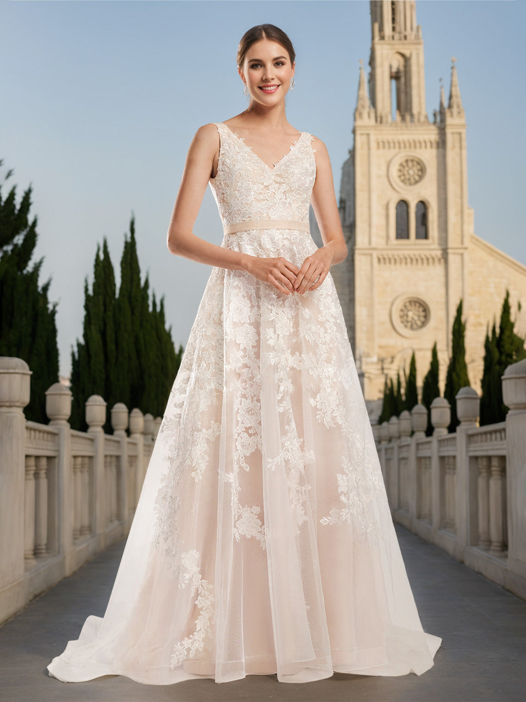 Robe longue de mariée trapèze/princesse, col V, sans manches, longueur sol, appliques