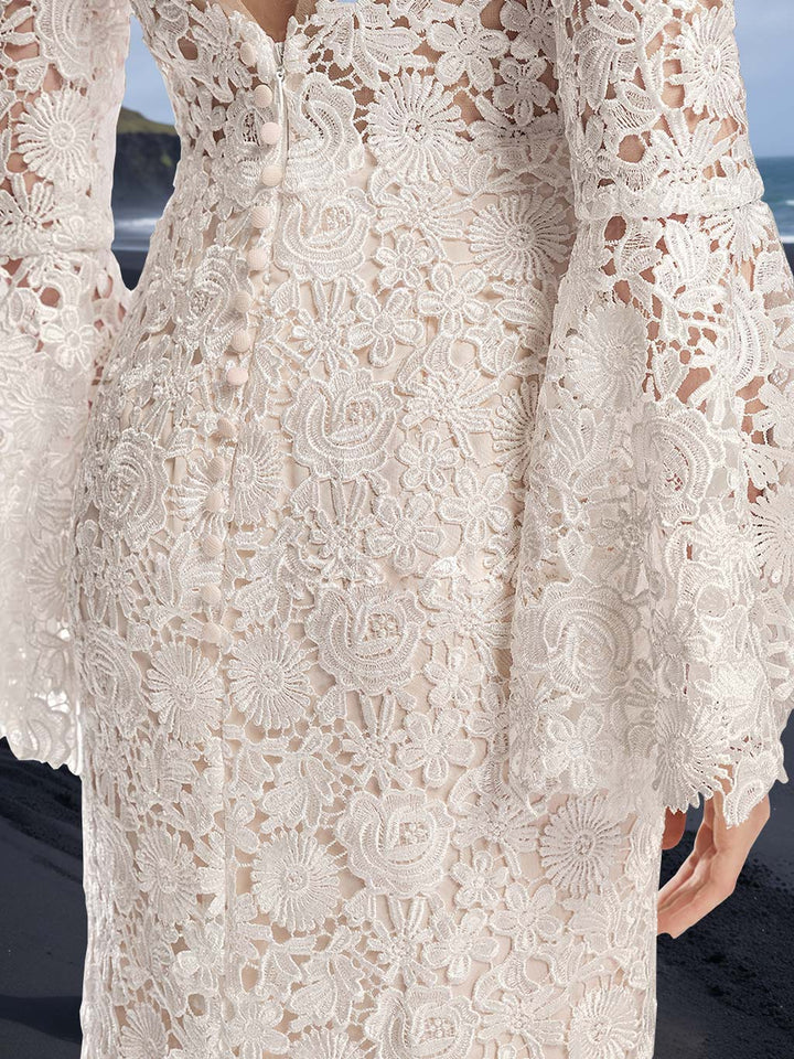 Robe de mariée trompette/sirène, col rond, manches longues, longueur sol, appliques dentelle