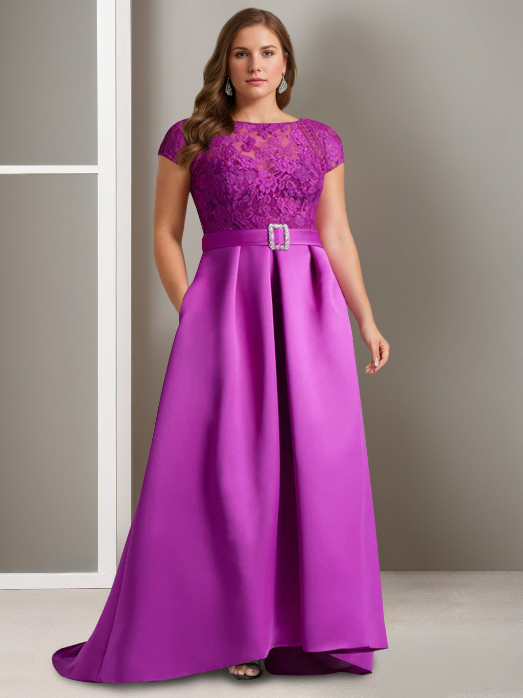 Robes de Mère de la Mariée Asymétriques à Manches Courtes et Coupe Princesse