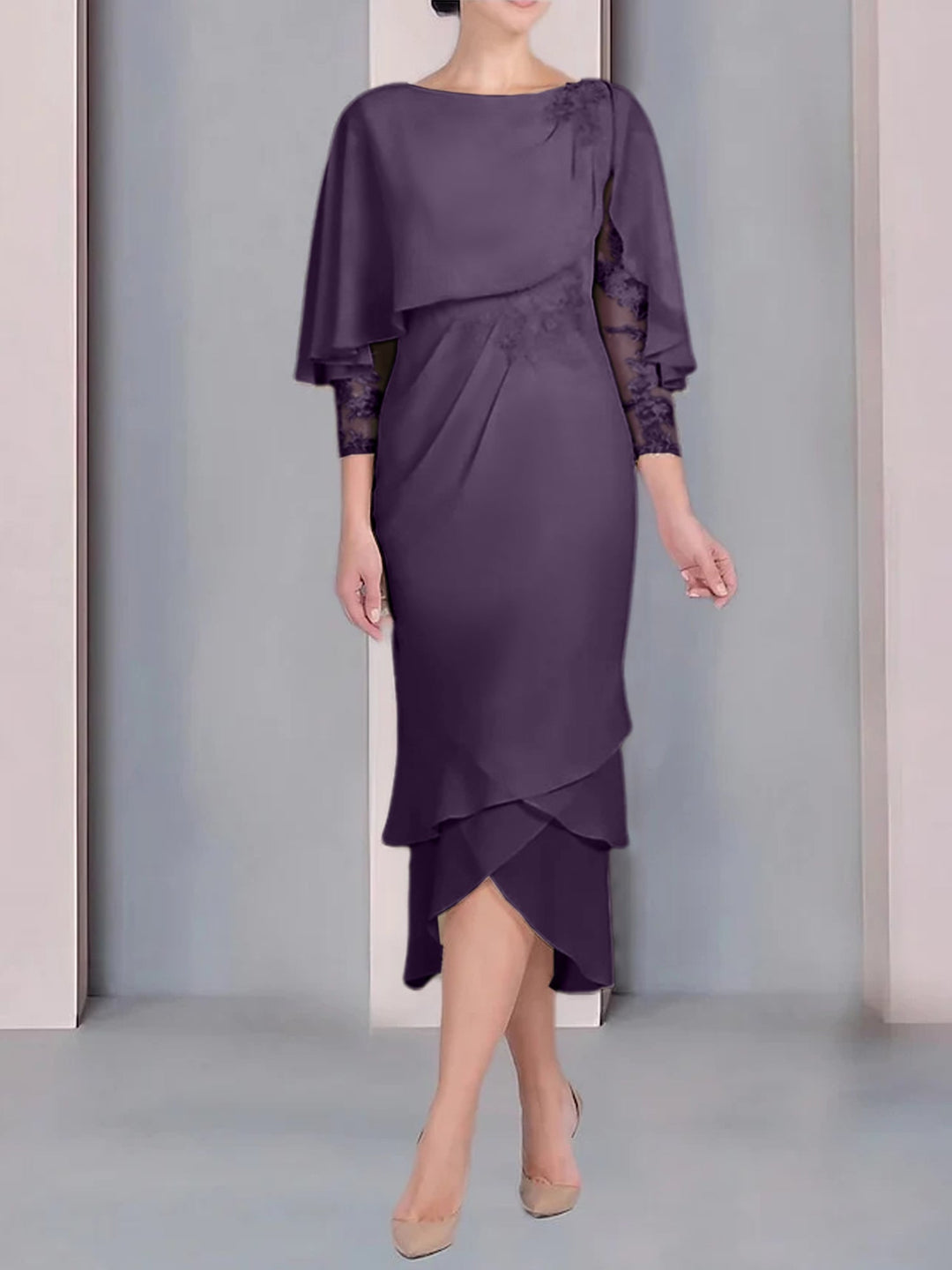 Robe de Mère de la Mariée Fourreau/Colonne à Manches Courtes et Longueur Thé avec Appliques et Dentelle