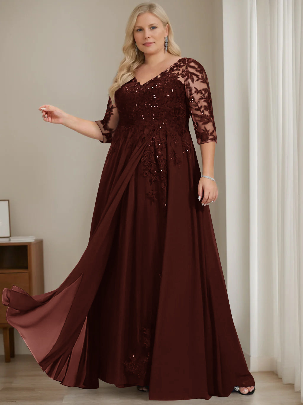 Robe de Mère de la Mariée Grande Taille, Coupe A-Line/Princess, Col en V, Manches Mi-Longues, Longueur Au Sol, avec Paillettes
