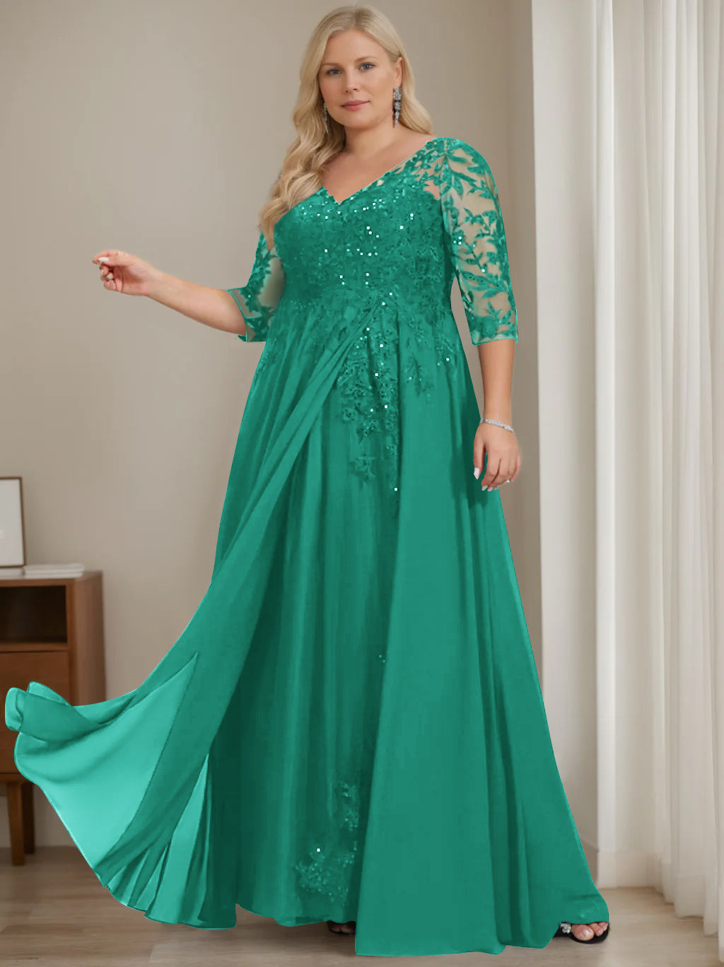 Robe de Mère de la Mariée Grande Taille, Coupe A-Line/Princess, Col en V, Manches Mi-Longues, Longueur Au Sol, avec Paillettes