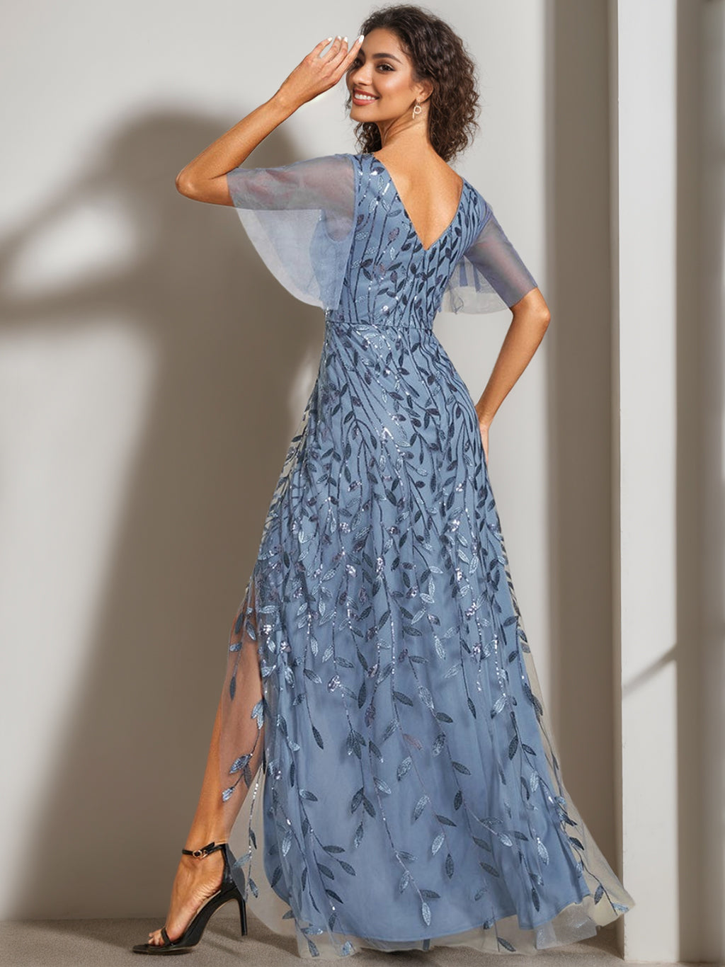 Robe de Mère de la Mariée Asymétrique à Manches Courtes et Col en V, Coupe A-Line/Princess, avec Paillettes