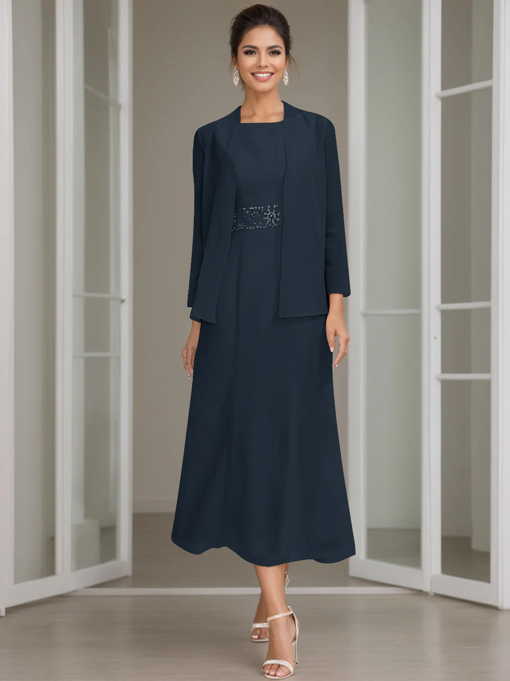 Gaine/Colonne Collier Bijou Tea Length Robes Mère de La Mariée avec veste & Perles