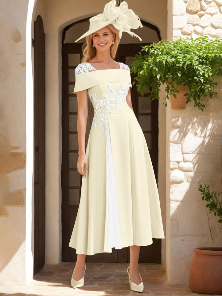 Robe de Mère de La Mariée Ligne A/Princesse, Satin Élastique, Col Carré, Manches Courtes, Volants et Appliqués
