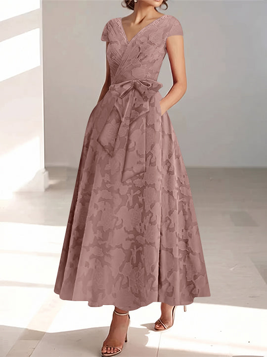 Ligne A/Princesse Col en V Manches Courtes Longueur de La Cheville Rose Dentelle Appliqué Robes Mère de La Mariée avec Poches &amp; Froufrous