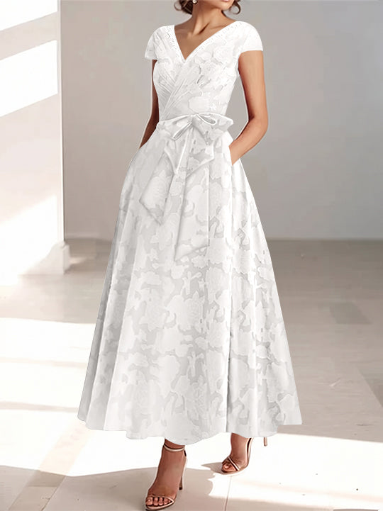 Ligne A/Princesse Col en V Manches Courtes Longueur de La Cheville Rose Dentelle Appliqué Robes Mère de La Mariée avec Poches &amp; Froufrous