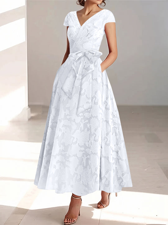 Ligne A/Princesse Col en V Manches Courtes Longueur de La Cheville Rose Dentelle Appliqué Robes Mère de La Mariée avec Poches &amp; Froufrous