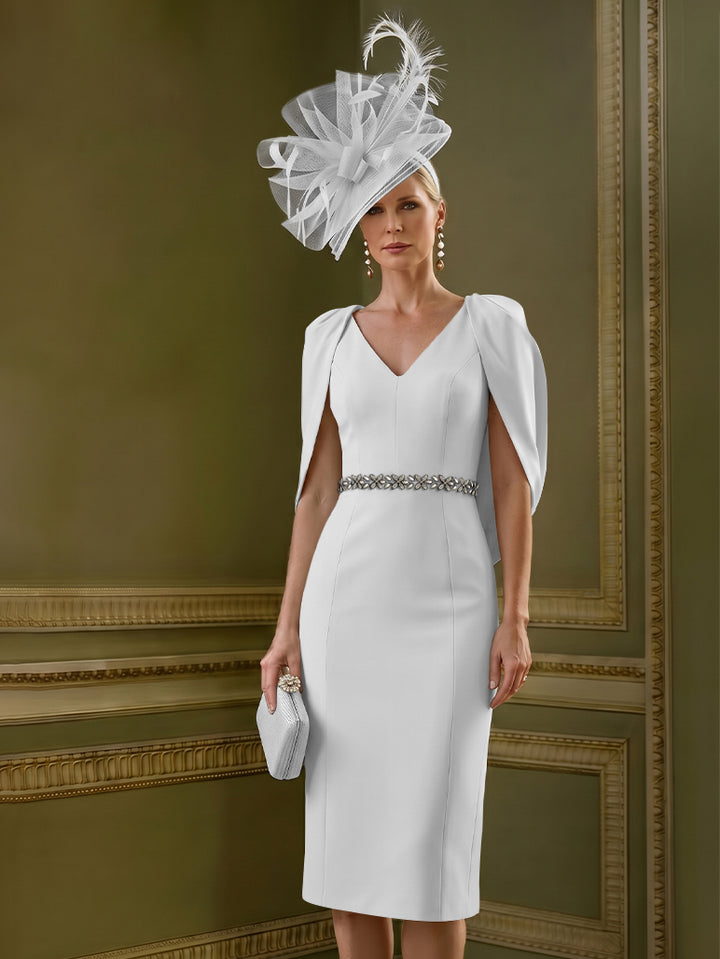 Robes pour mère de la mariée, coupe fourreau/colonne, longueur au genou, décolleté en V, avec cape
