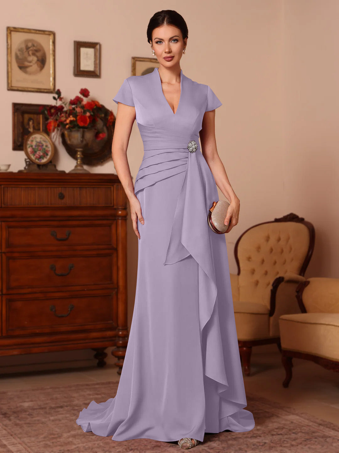 Trompette/Sirène Col en V Satin Extensible Robes Mère de La Mariée Manches Courtes Longueur du Sol Froufrous