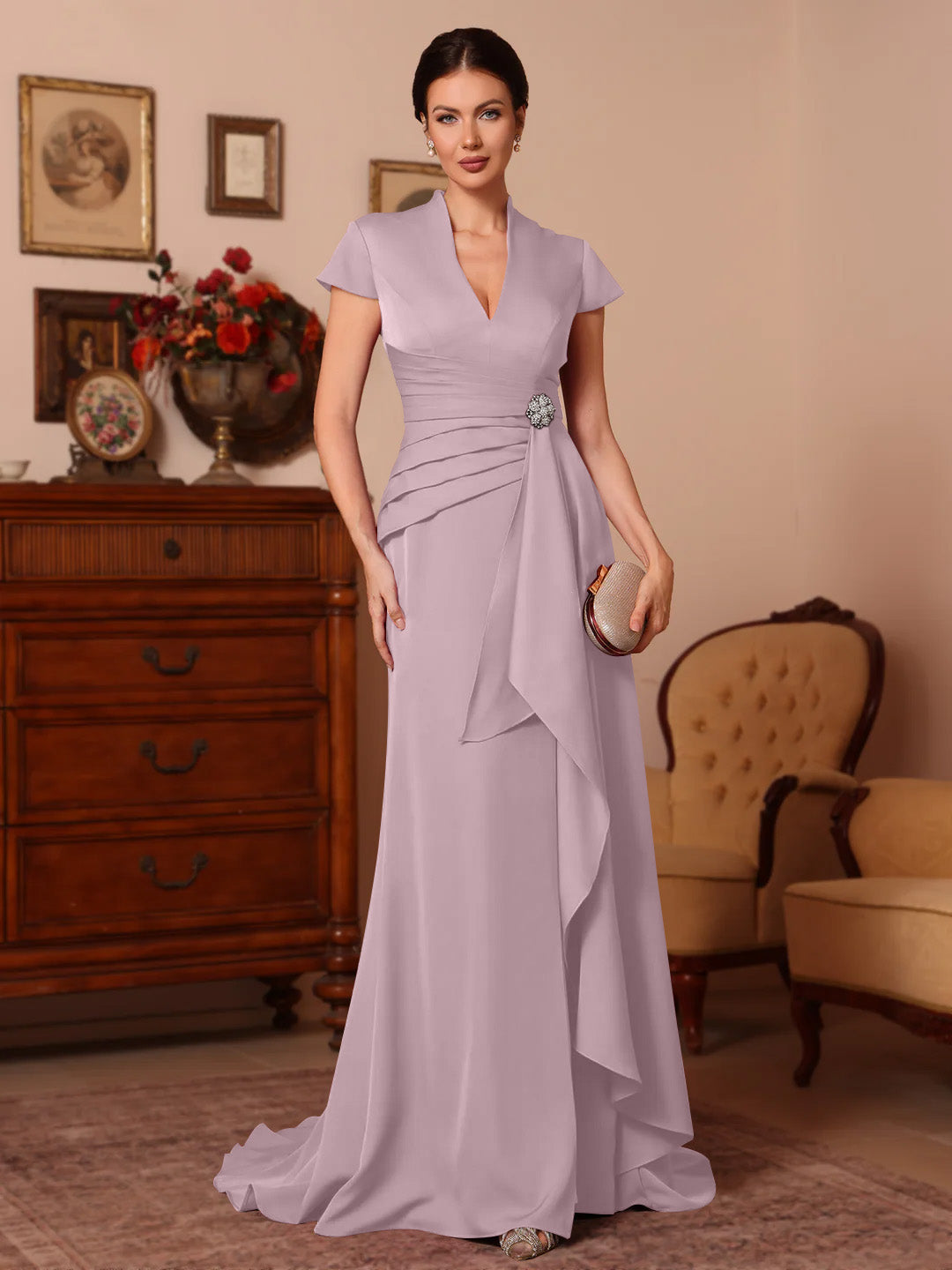 Trompette/Sirène Col en V Satin Extensible Robes Mère de La Mariée Manches Courtes Longueur du Sol Froufrous